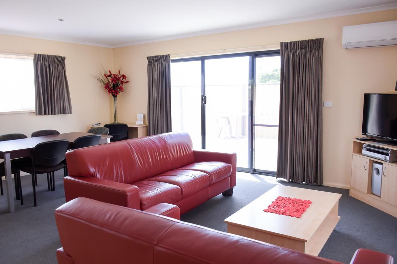 Beachway Motel Ulverstone Eksteriør billede